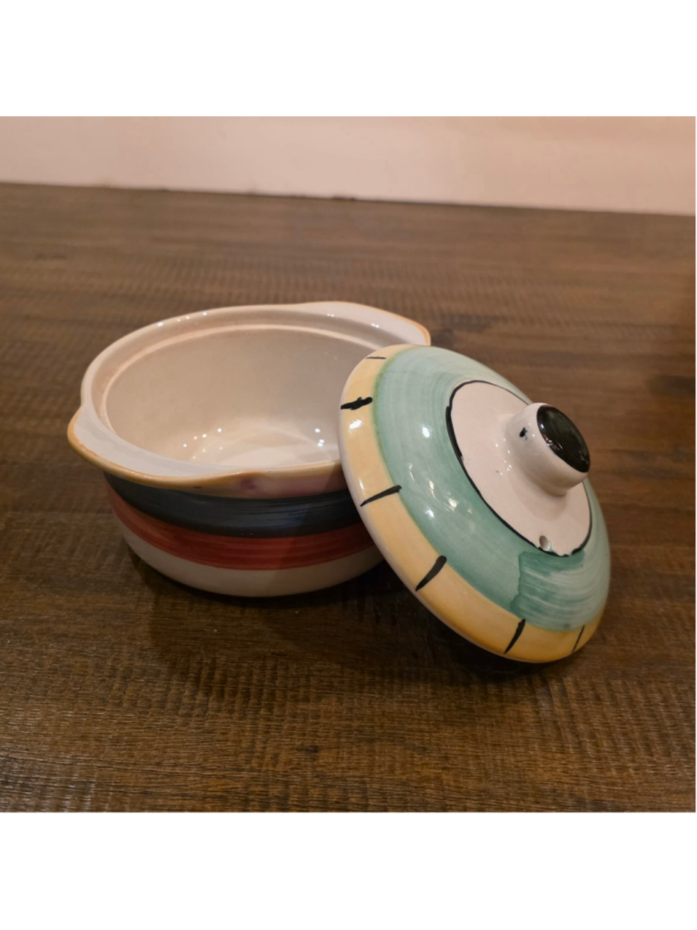 Vintage Housewares International Ceramic Casserole Dish with Vented Lid Colorful